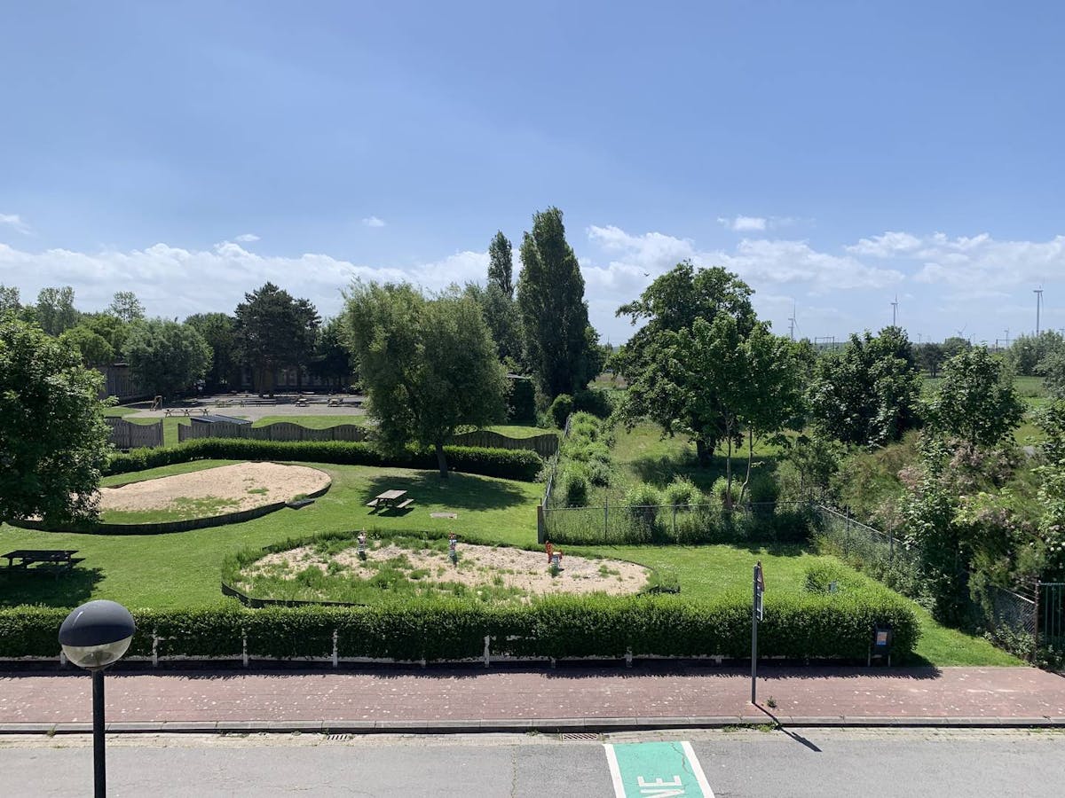 Lichtrijk en instapklaar huis met tuin te koop in Heist - foto 1