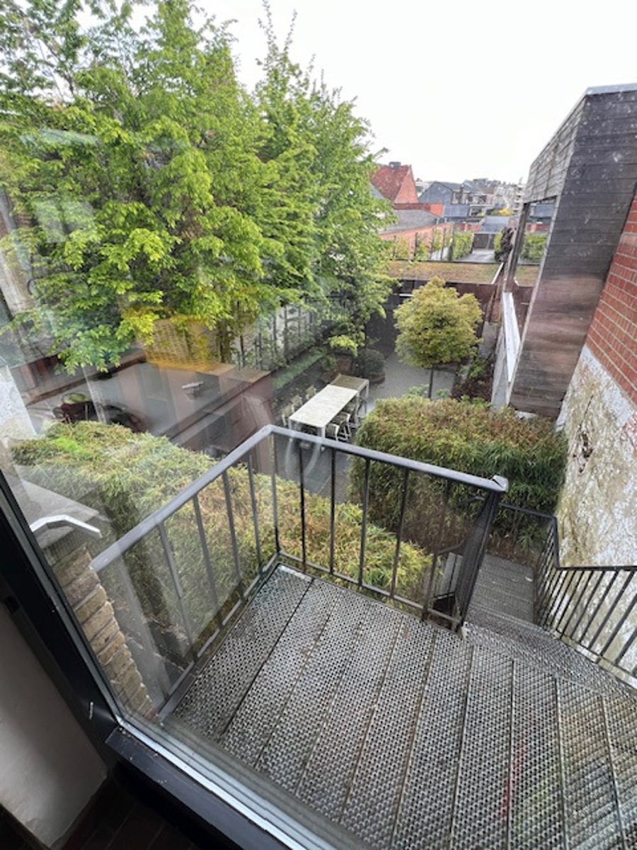 Multifunctioneel gebouw in het centrum van Lokeren - foto 3