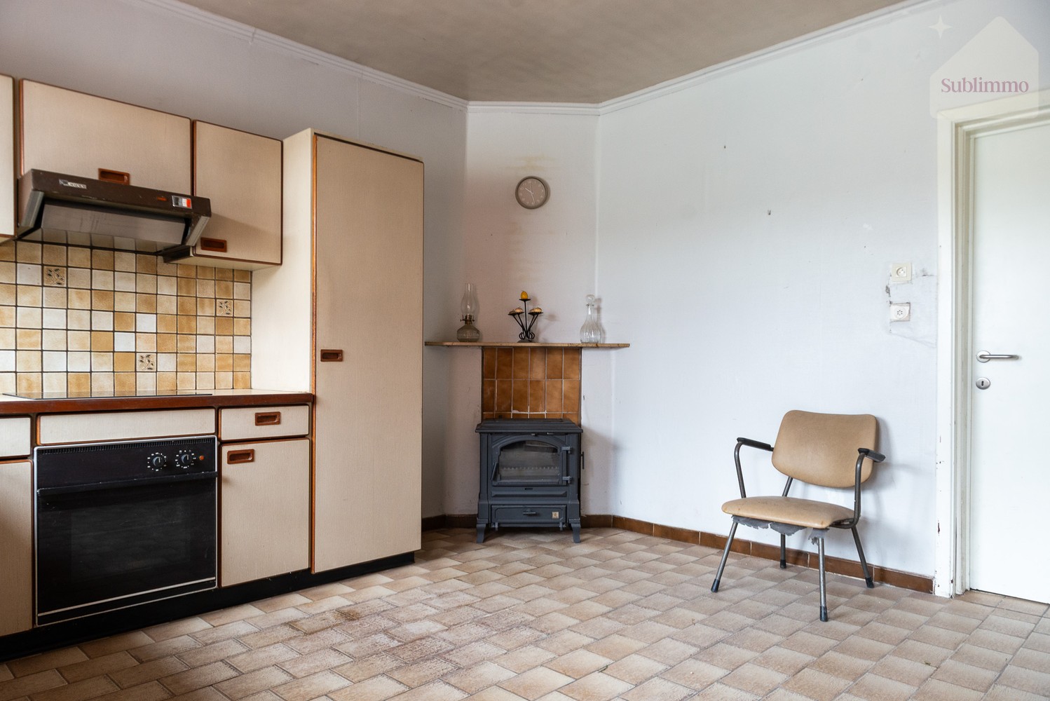 Charmante halfopen bebouwing op idyllische bosrijke locatie – uniek renovatieproject - foto 4