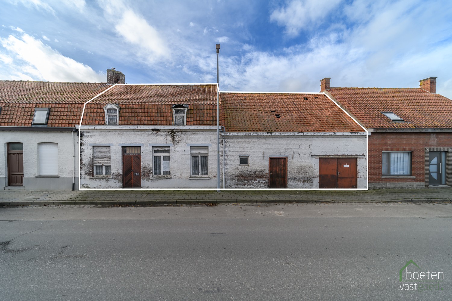 KROMBEKE: Afbraakpand op 730m² grondoppervlakte met goedgekeurde verkaveling voor 3 bouwloten, georiënteerd naar de avondzon. - foto 4