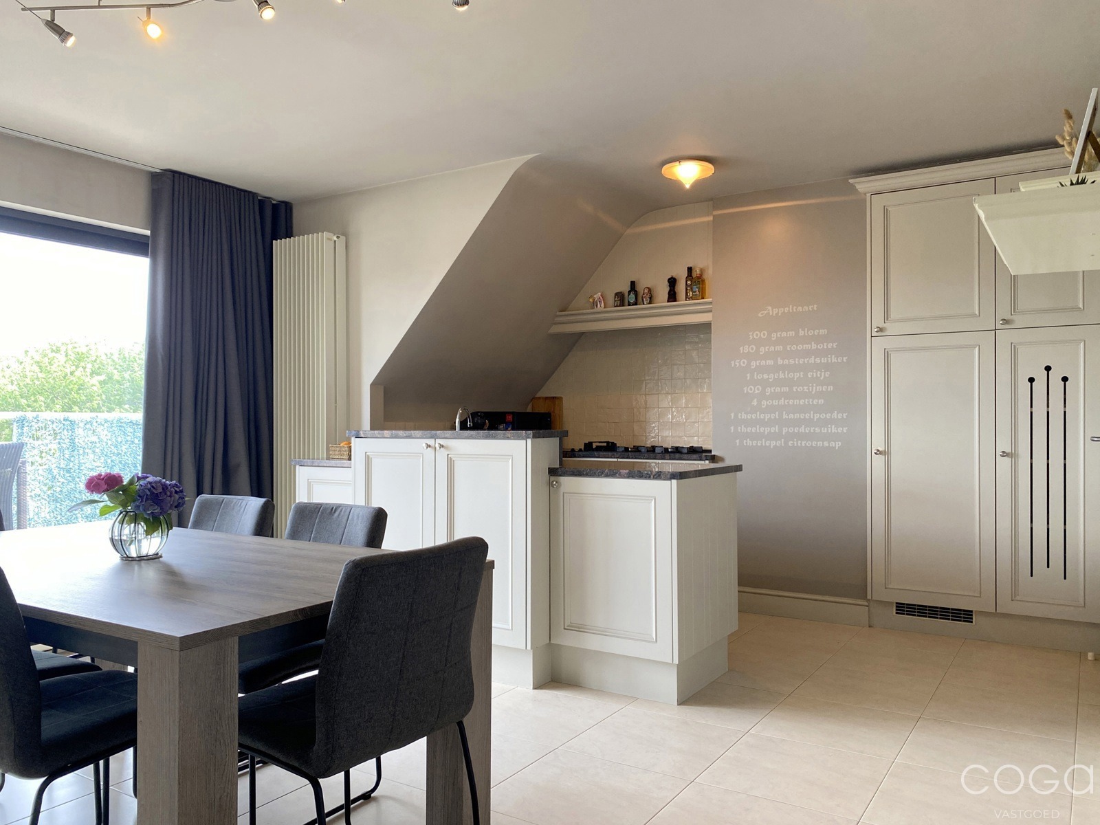 Gezellig dakappartement met riant terras en garage! - foto 3