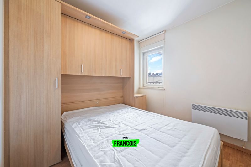 Appartement te huur met centrale ligging te Oostende! - foto 4