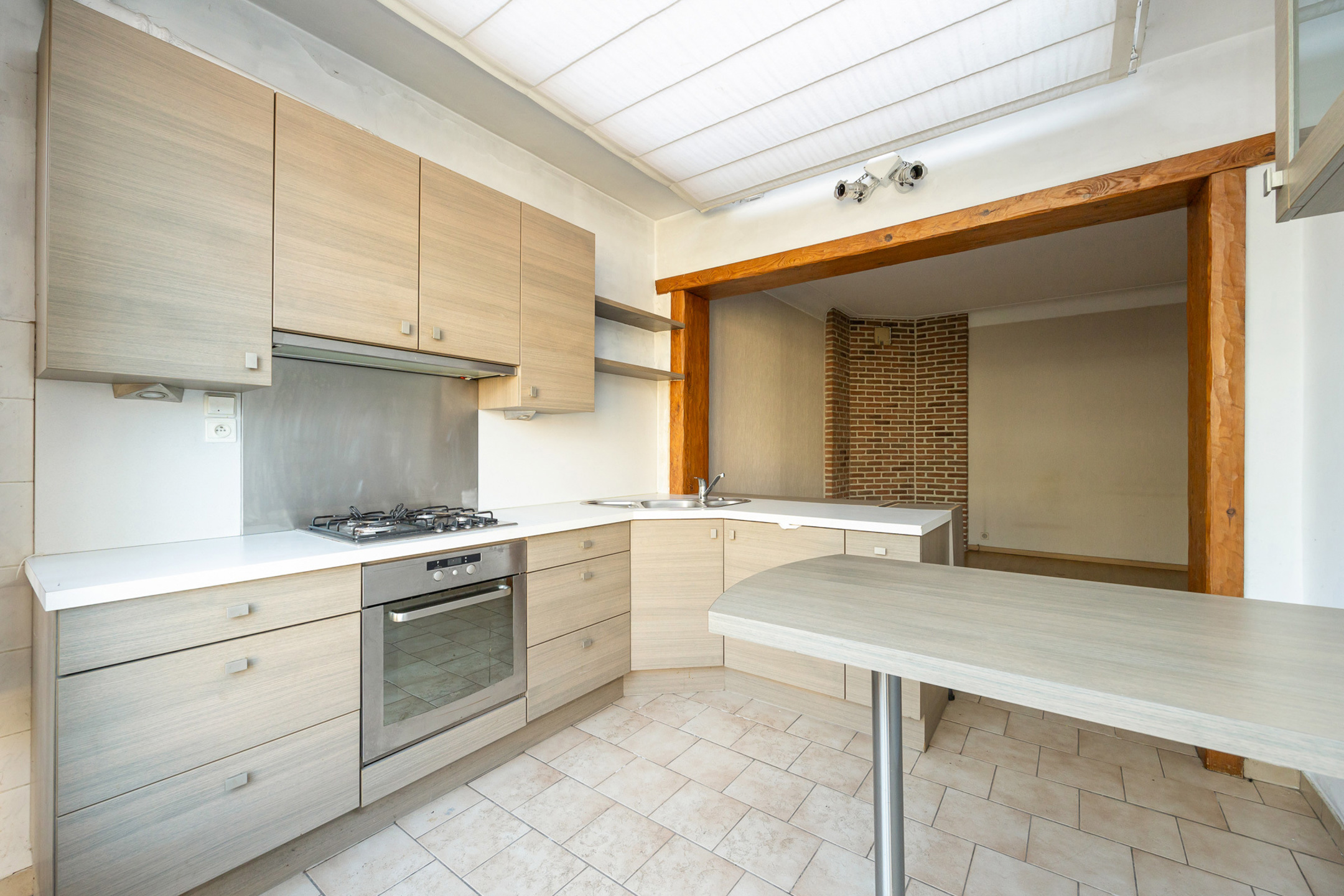 WOMMELGEM - Te renoveren woning met zuidoost gerichte tuin - foto 3