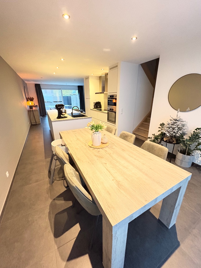 Huis te koop in Boechout met 4 slaapkamers - foto 2