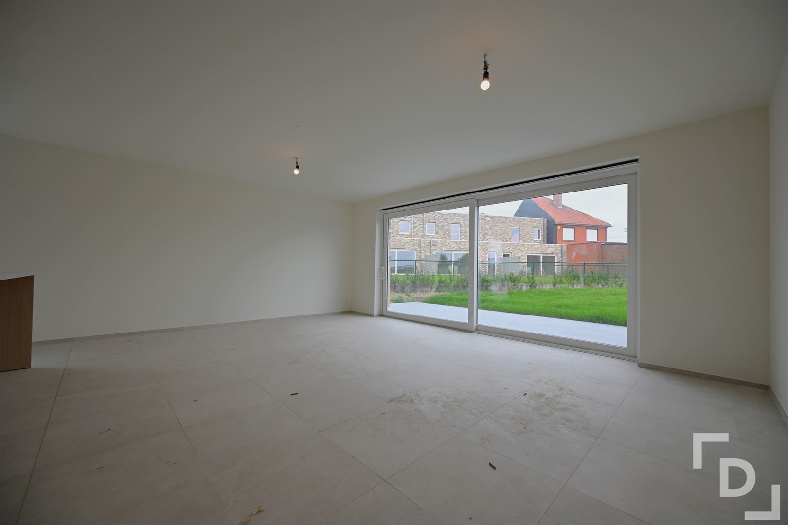 Afgewerkte nieuwbouwwoning te huur in hartje Proven. - foto 4