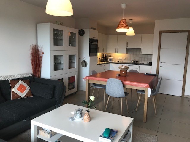 Zeer mooi en recent appartement - foto 2