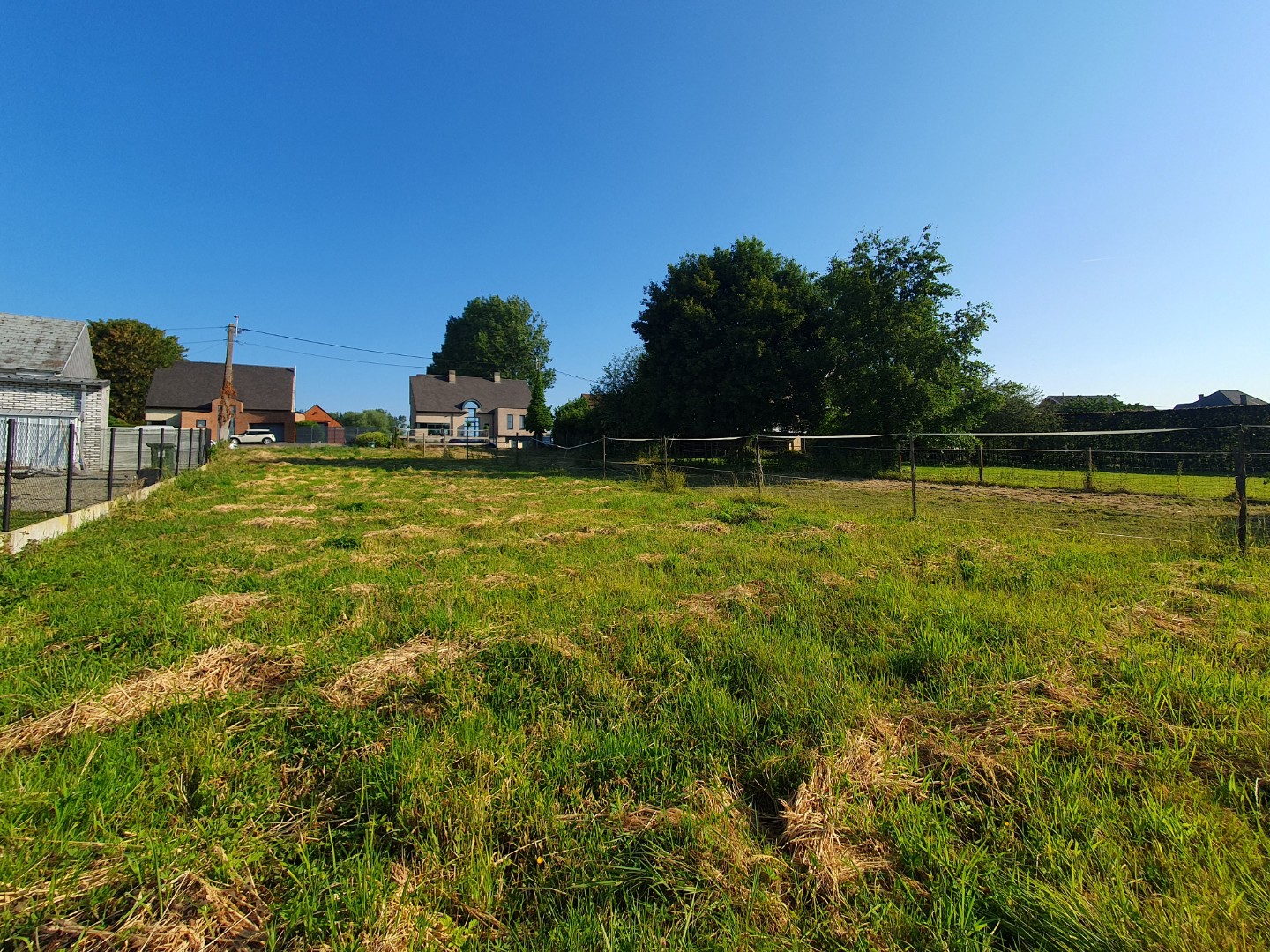 Te koop, prachtig gelegen bouwgrond op een uiterst rustige ligging op de grens van Galmaarden en Geraardsbergen - photo 4