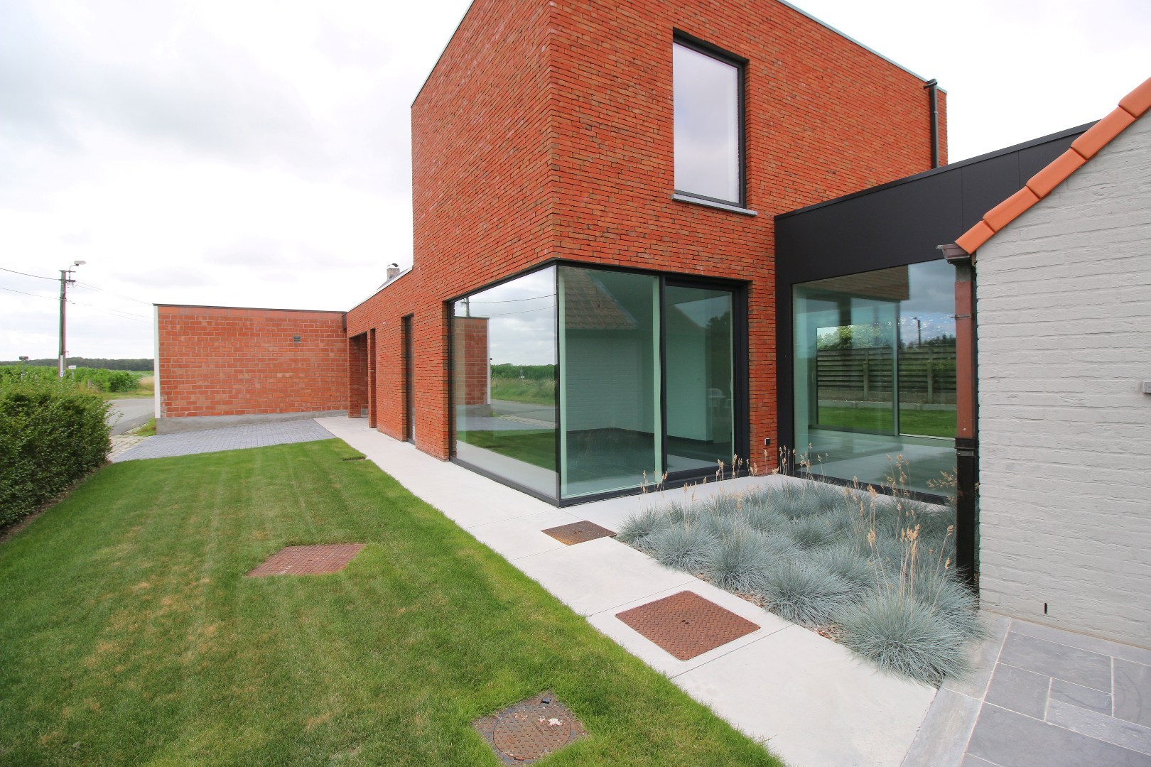 House for rent in Maldegem with 4 bedrooms - photo 2