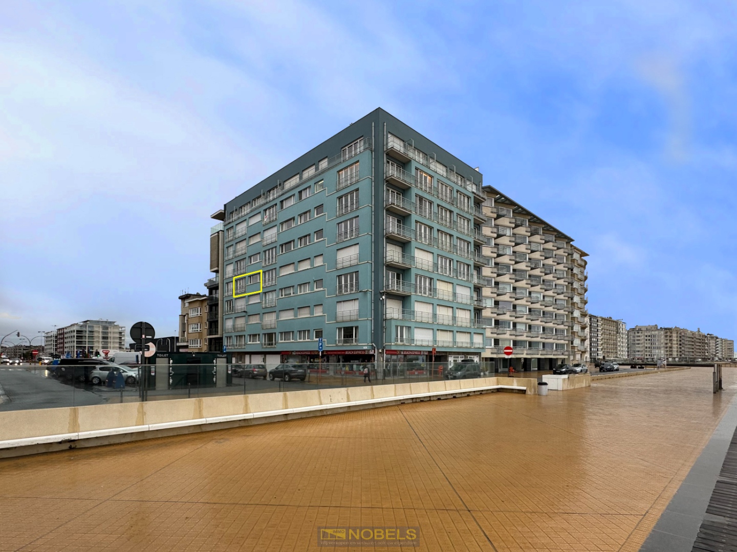 Te koop, Instapklaar appartement met zijdelings zeezicht te Oostende! - foto 2