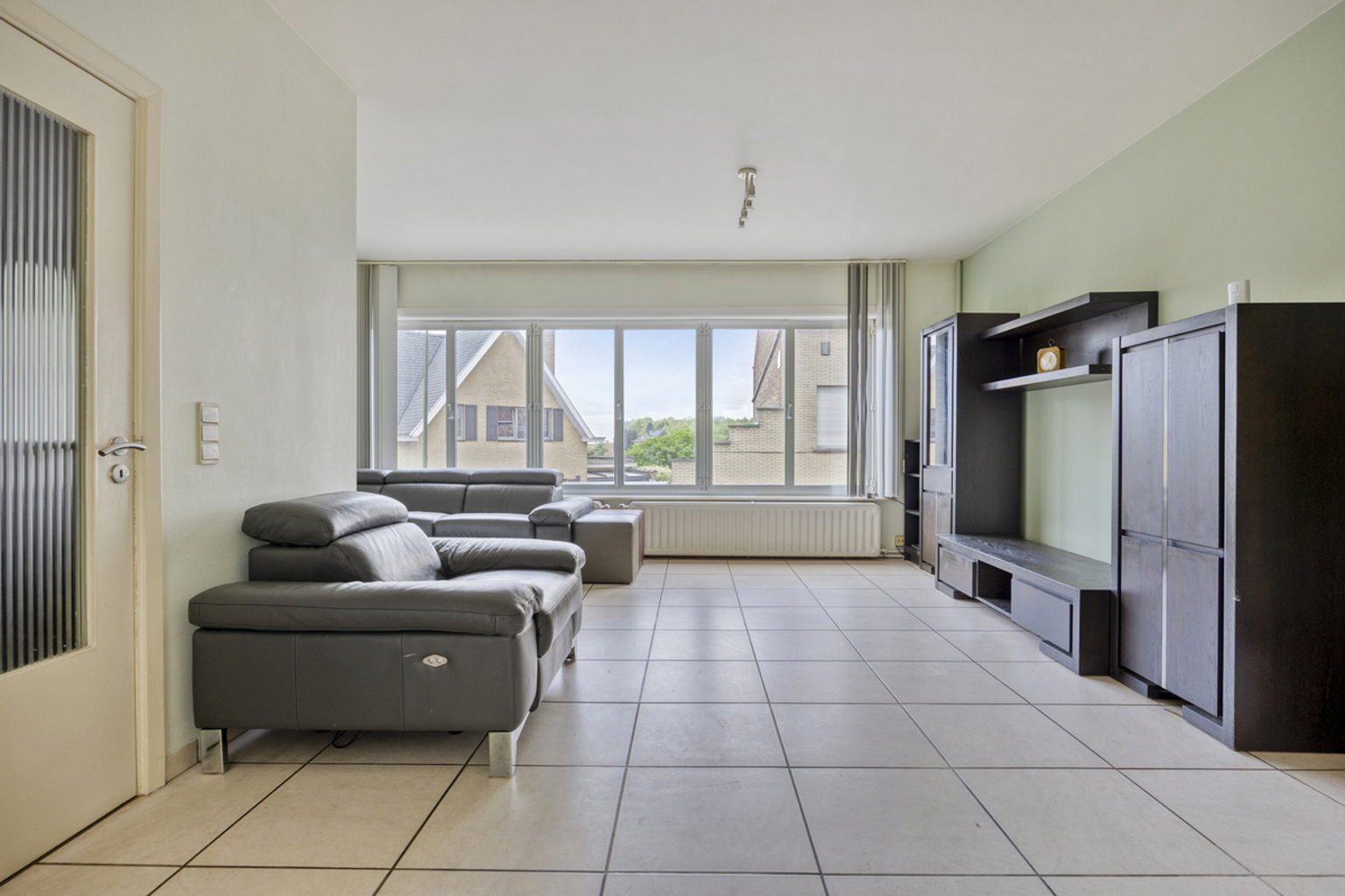 Bel-etagewoning met drie slaapkamers met garage en tuin - foto 5