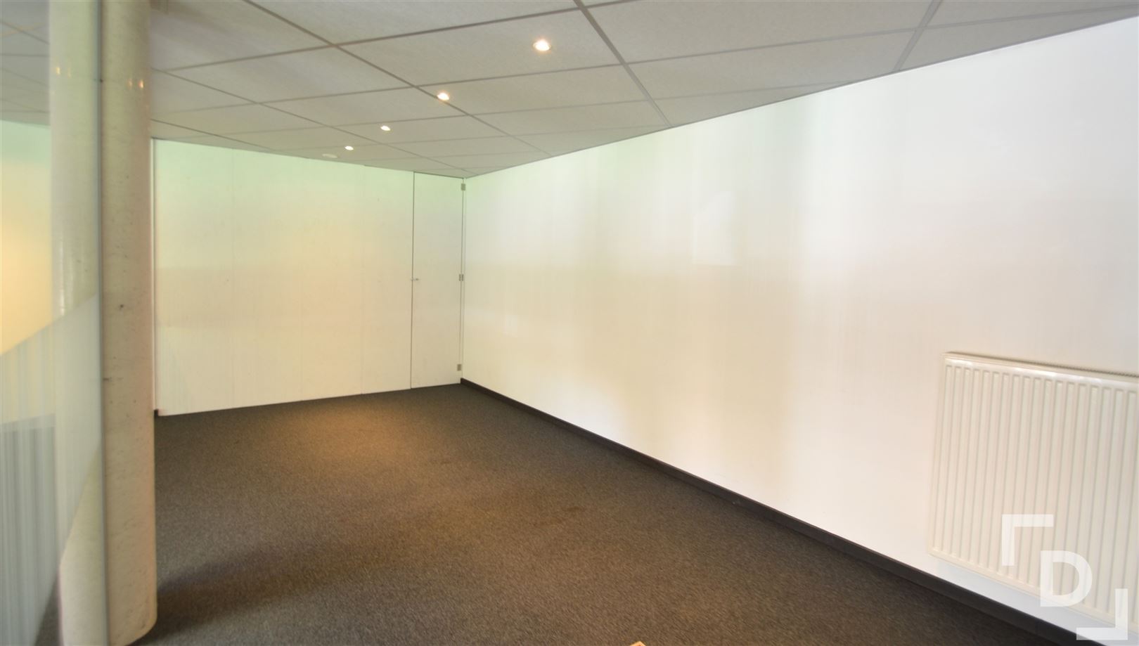 Commercial for rent in Ypres - photo 4