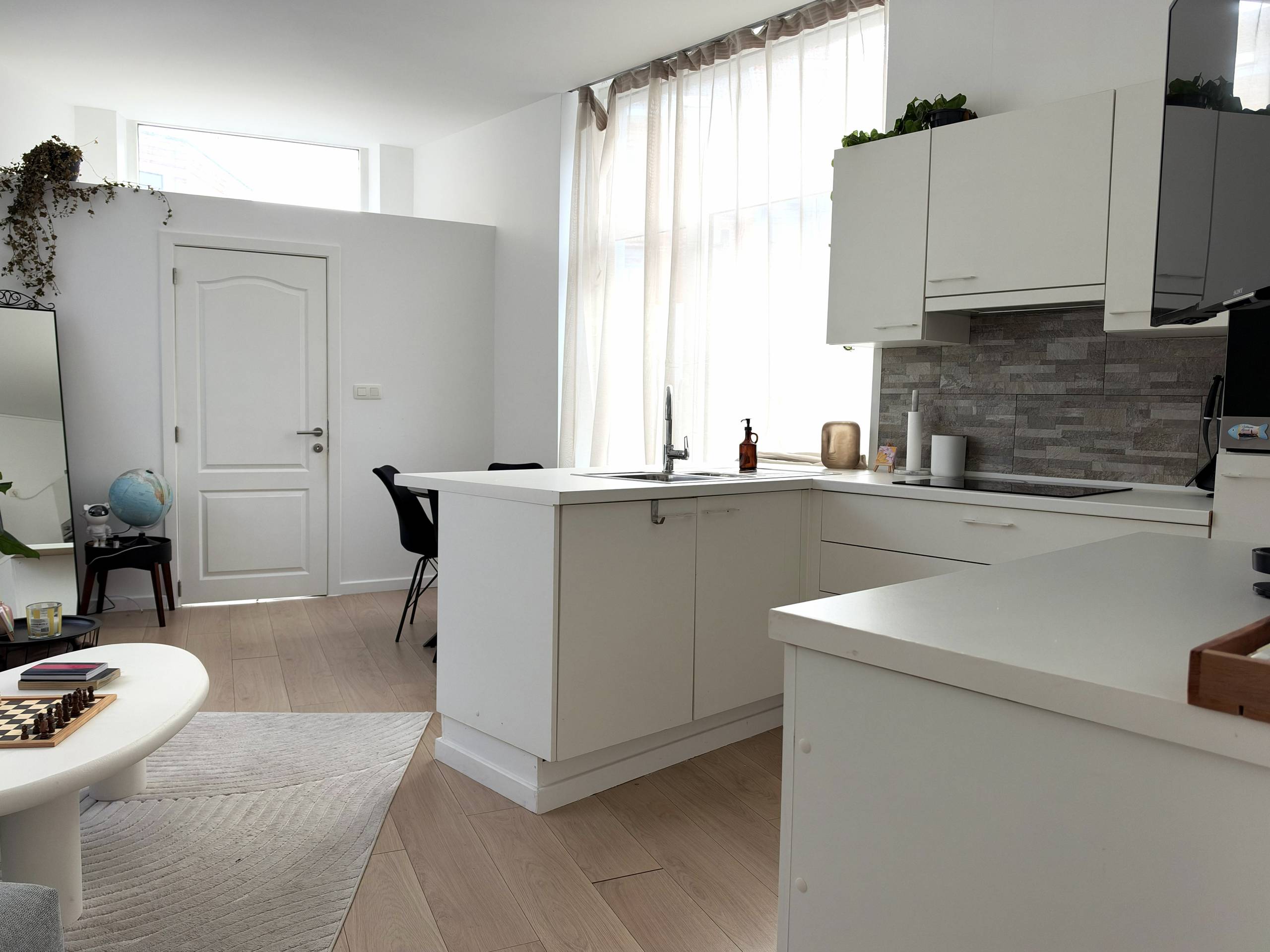 Bemeubeld appartement met 2 slaapkamers - photo 4