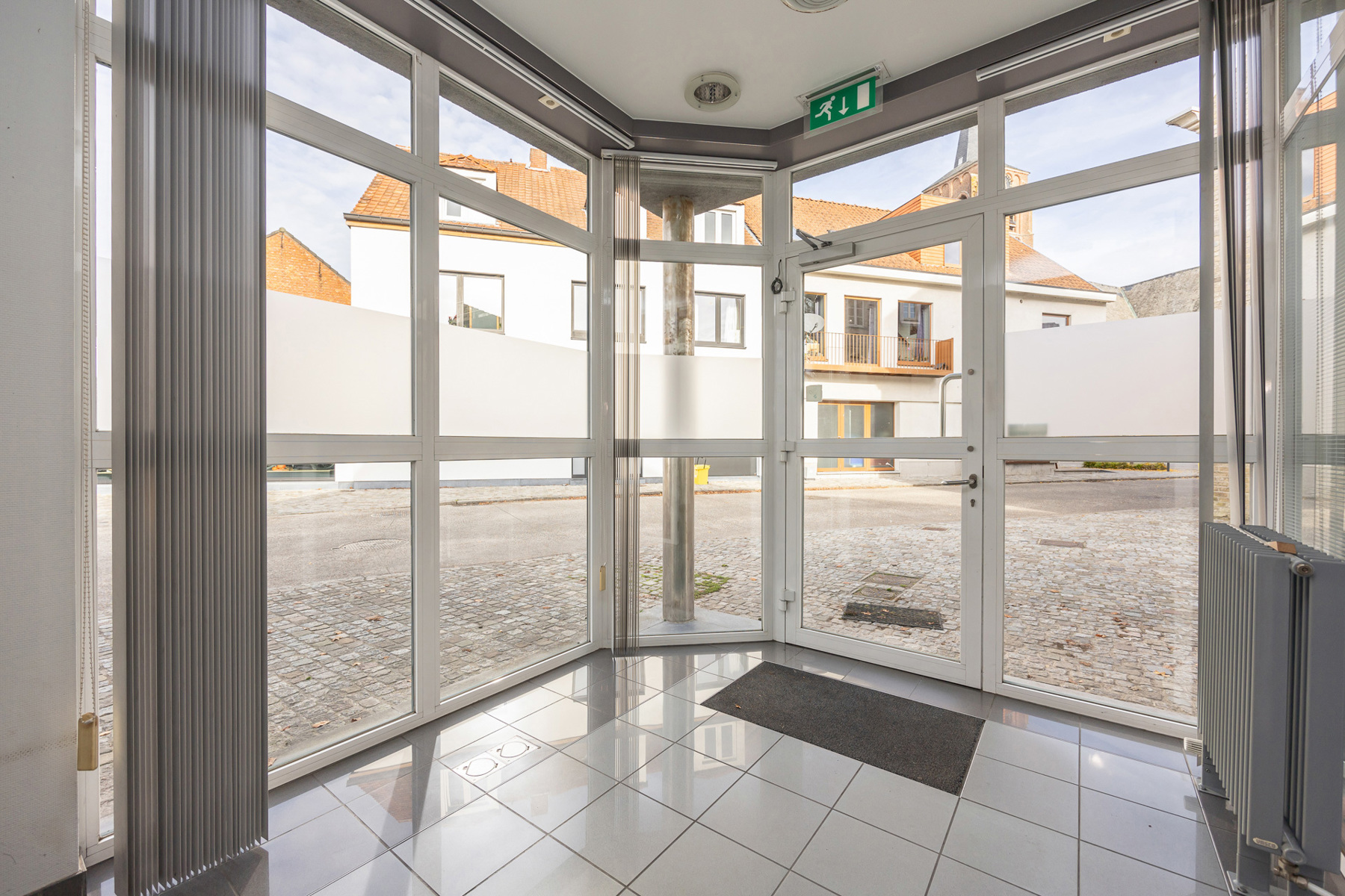 Commercial à vendre à Lille - photo 2