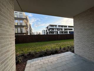 INSTAPKLAAR 1-SLAAPKAMERAPPARTEMENT IN PARKDOMEIN NEERHOF – WONEN MET STIJL ÉN FISCAAL VOORDEELIn het groene hart van Oud-Turnhout vindt u dit modern...