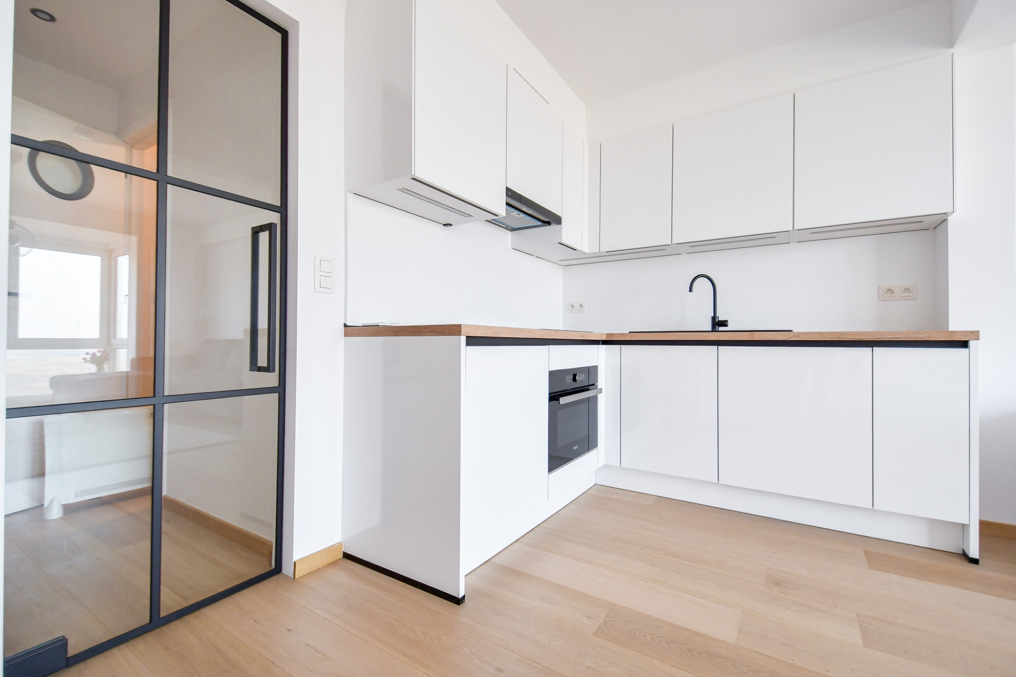 GERENOVEERD LICHTRIJK APPARTEMENT met ZEE - ZICHT - foto 5