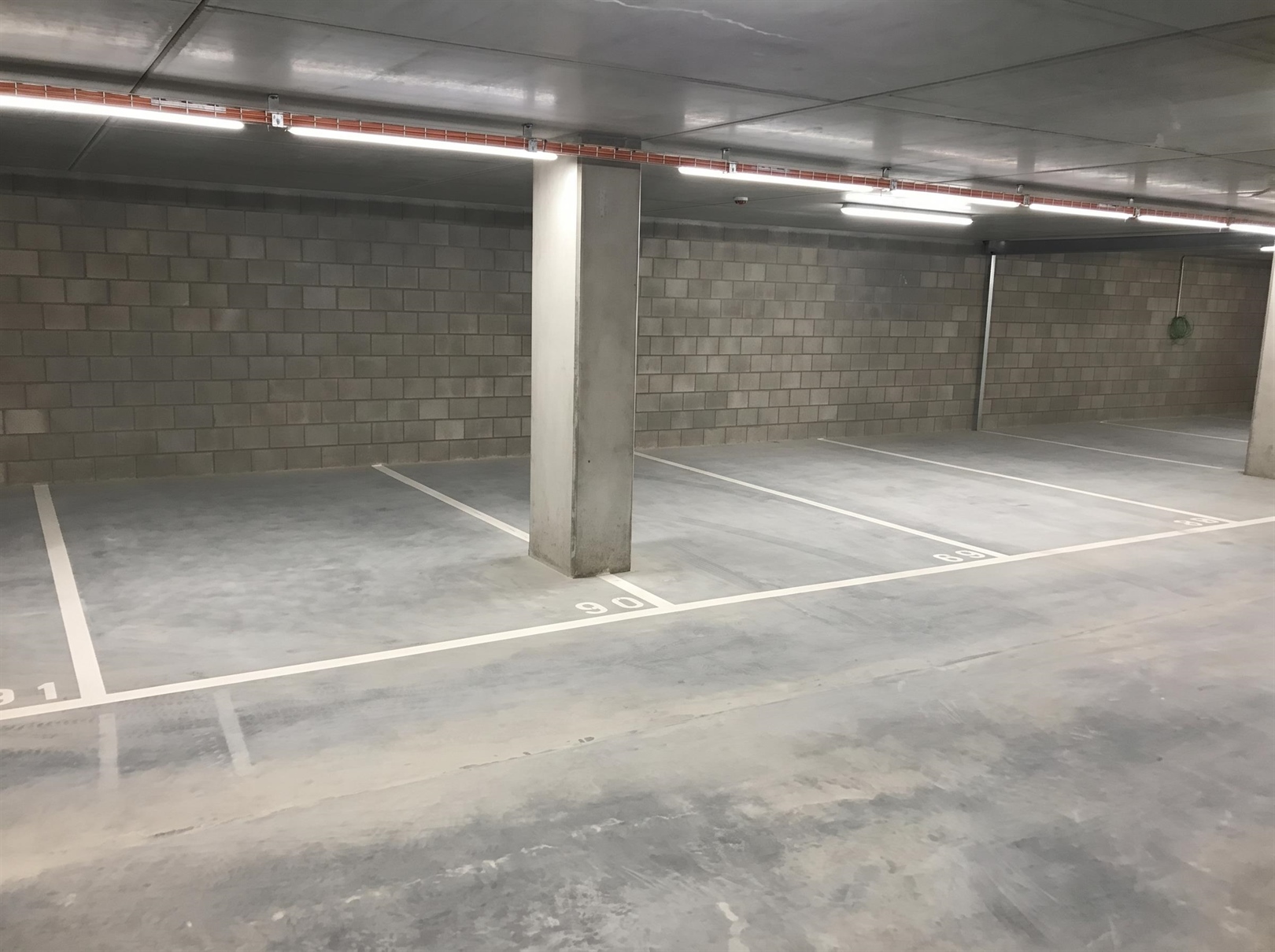 Binnenstaanplaats in centrum Leuven te huur  - foto 3