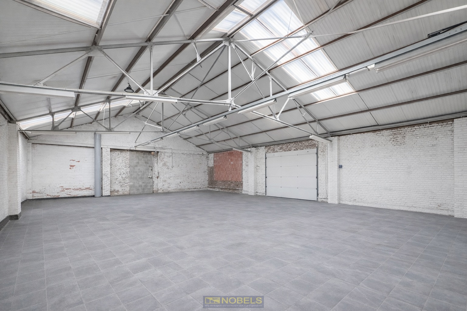 Te koop, veelzijdig pand met woonst, magazijn (260m²) en 2 huisnummers te Zottegem - foto 5