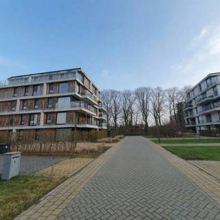 OPEN HUIS ZATERDAG 14 MAART van 11u tot 12! Wat een rustige toplocatie! Dit instapklare appartement is ZO GOED ALS NIEUW en is...