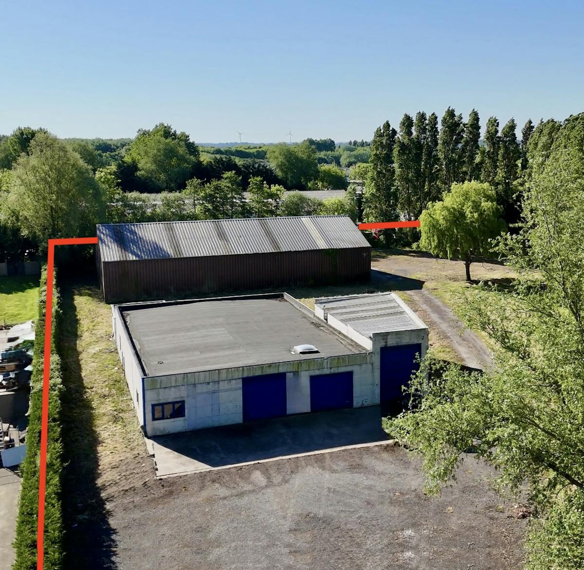 Industrial land (6,649 m²) with building permit for 2,936 m². - photo 2