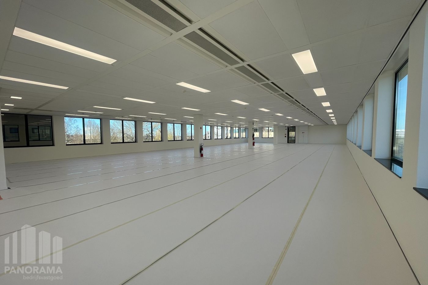 Moderne  kantoorruimte  van 1.339 m² nabij de A201 - foto 2