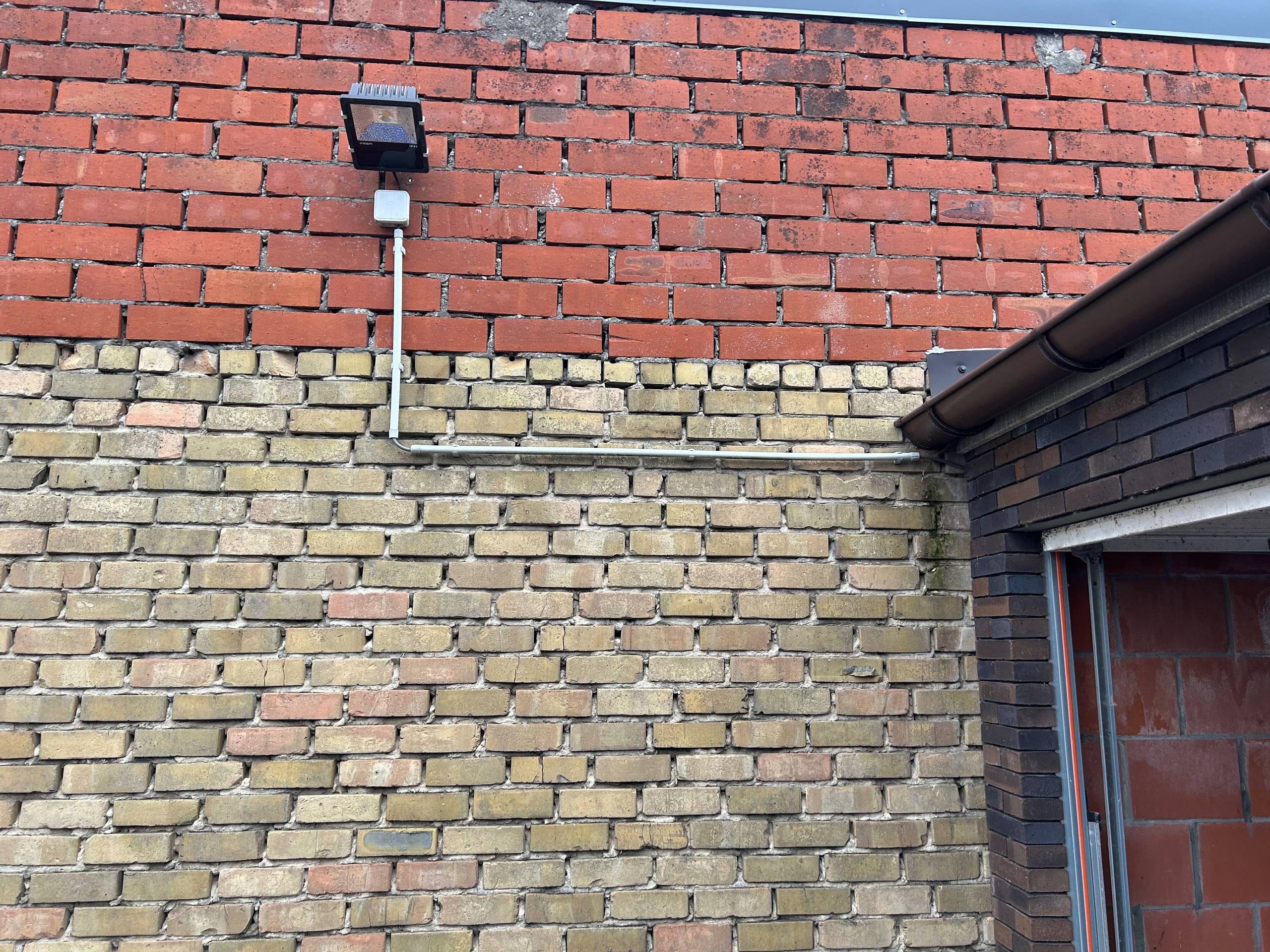 Garage for sale in Bruges - photo 4