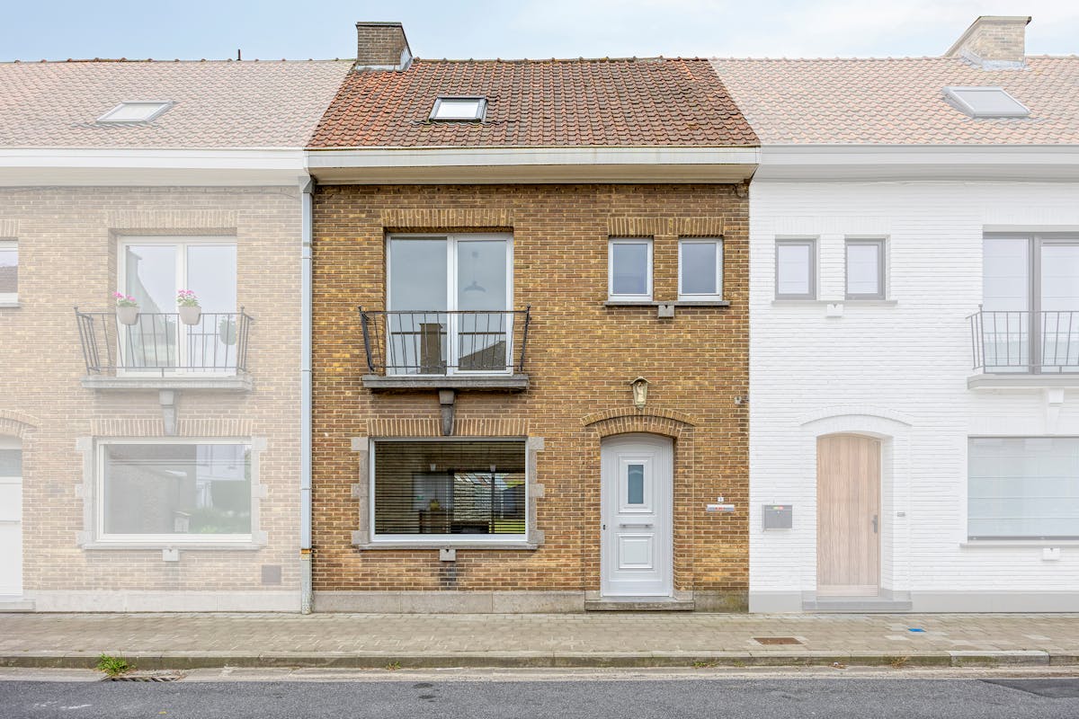 Renovated 3-room house for sale in Beveren-Leie - photo 2