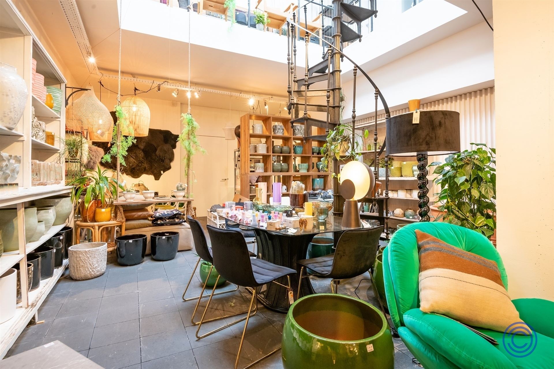 Projectgebouw ca. 700m² in Sint-Andries! - foto 3