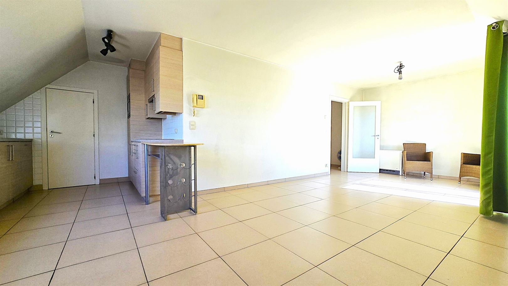 Cozy 1-bedroom apartment with terrace and nice view - photo 5