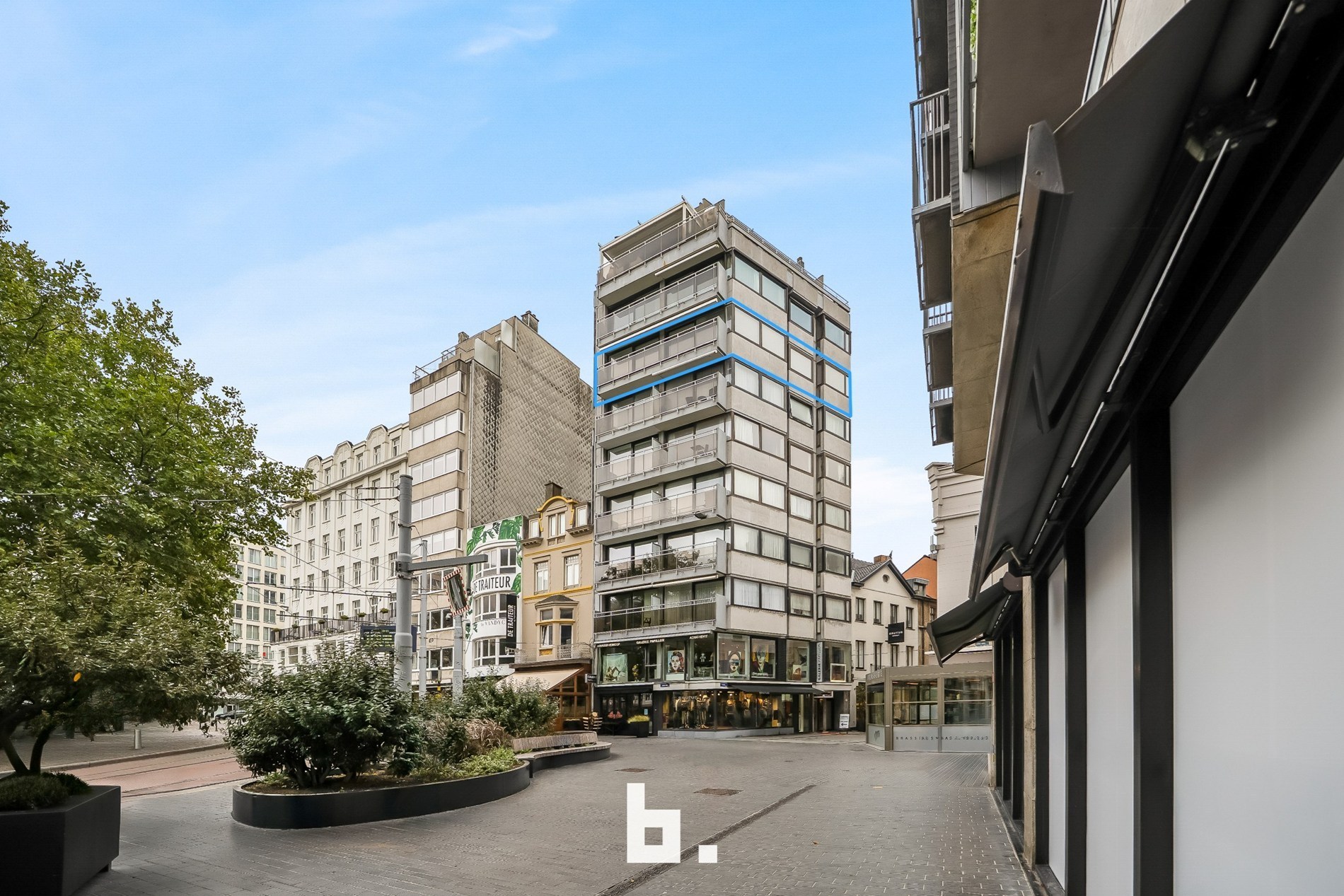 Apartment for sale in Ostend with 4 bedrooms - photo 2