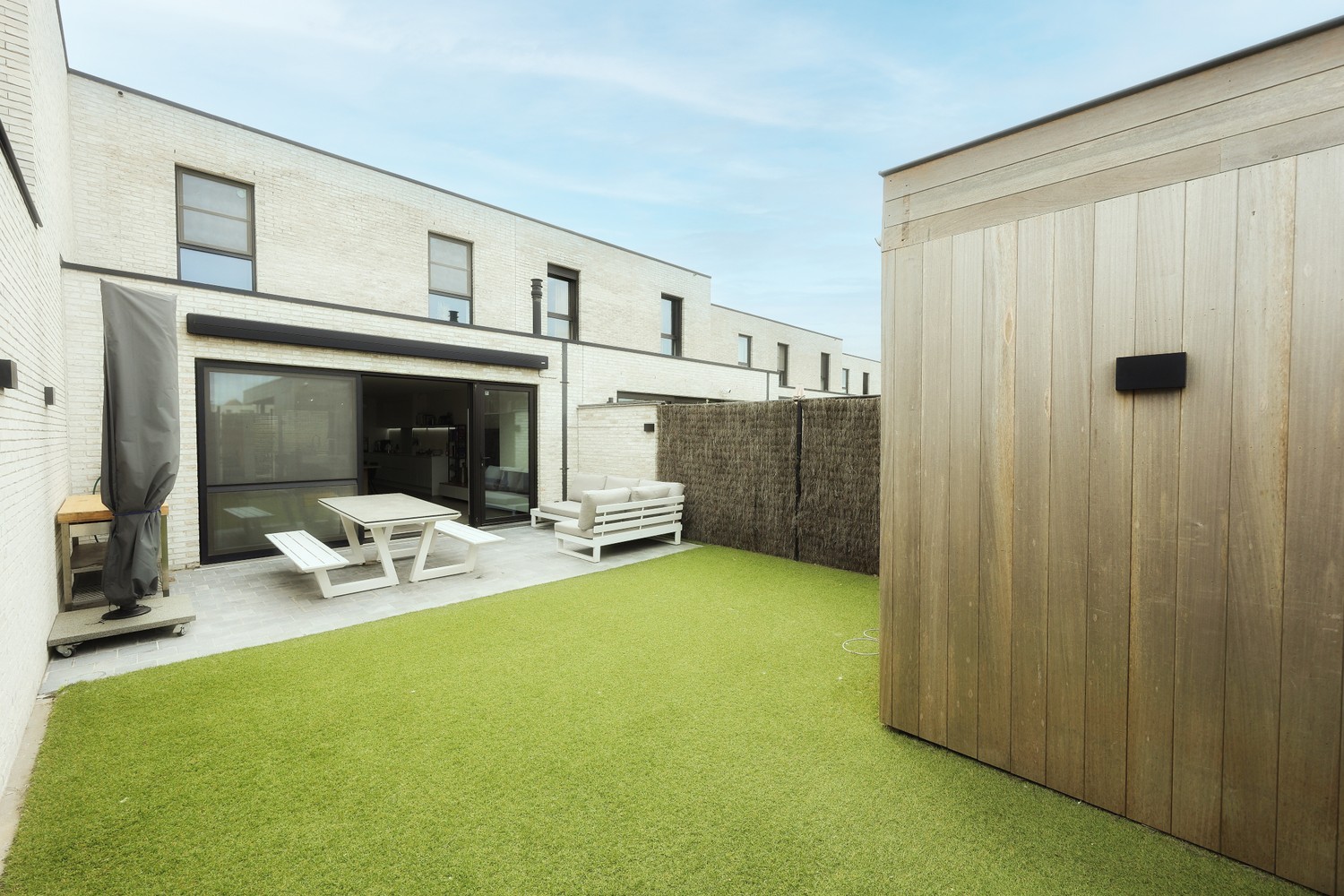 Nieuwbouwwoning met 3 slaapkamers en tuin te Oostende-Mariakerke ! - foto 4