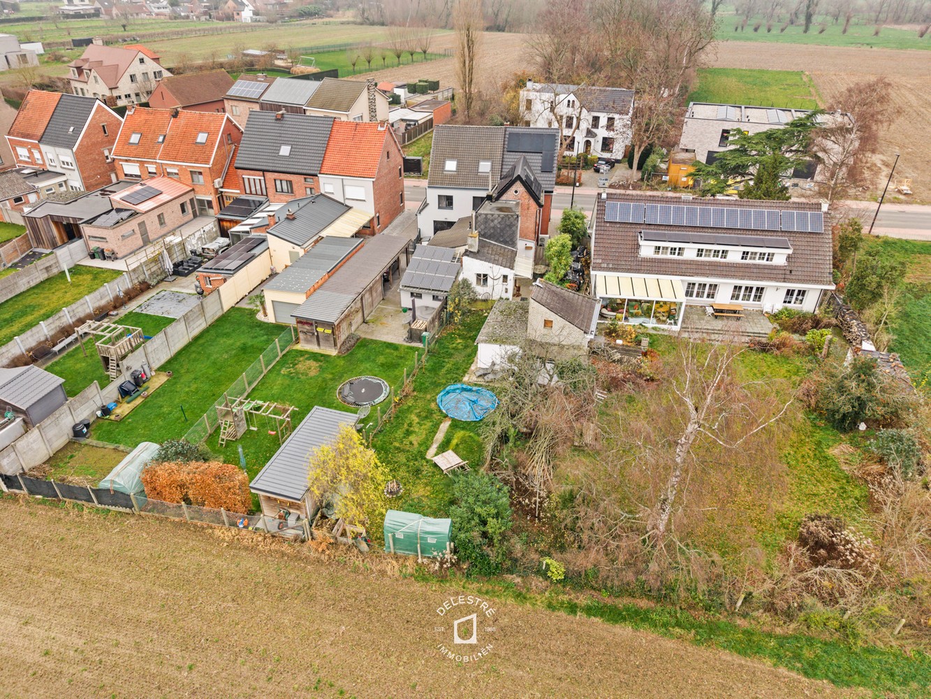 INSTAPKLARE, TRENDY HALFOPEN BEBOUWING MET TUIN EN MODERNE TECHNIEKEN - foto 5