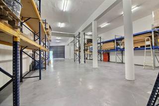 ***Wil je meer info of wens je een afspraak? Gert helpt je graag: gert.verdickt@copper.be***Op de grens van Grimbergen en Strombeek ligt dit volledig...