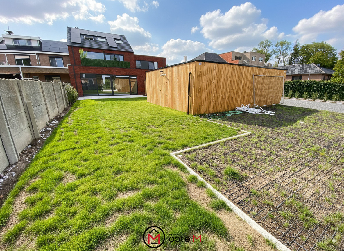 Commercial à louer à Bilzen - photo 5