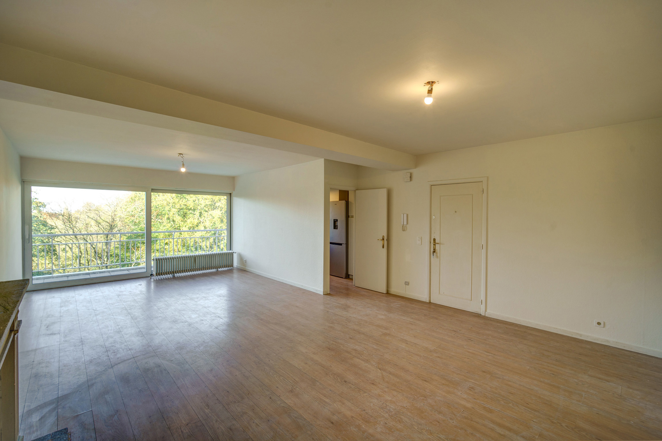 Ruim appartement met drie SLPK en twee terrassen in Edegem - foto 3