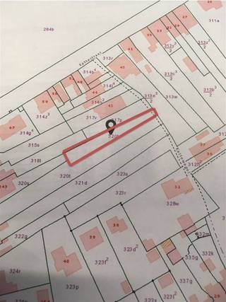 RUSTIG GELEGEN PERCEEL GROND VAN 399M². Informeer ons kantoor voor de mogelijkheden.