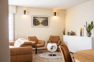 À VENDRE À ASTENEDécouvrez cette maison prête à emménager, récemment rénovée (seule la salle de bains doit encore être rafraîchie), située dans le...