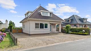 Welkom op de Molenweg 18 te Dilsen-Stokkem.Bent u opzoek naar een rustig gelegen open bebouwing?Dan is deze woning zeker en vast iets voor u!Deze...