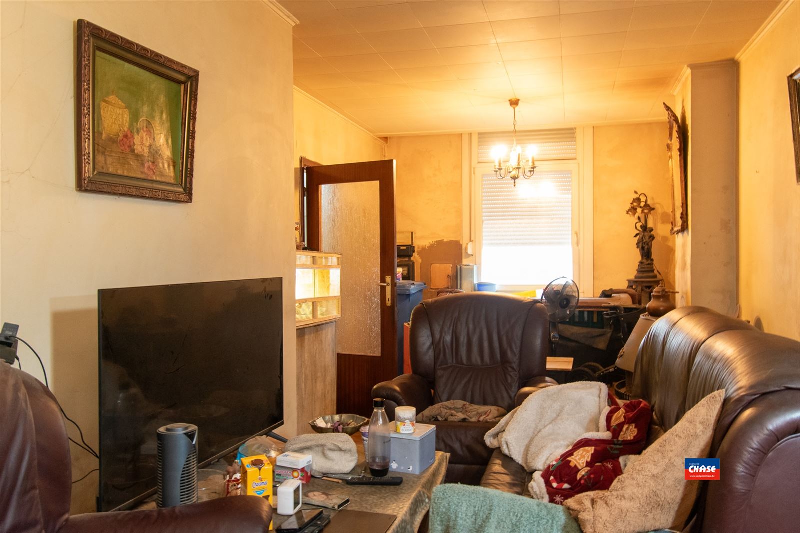 Te renoveren woning met 2 slpks en tuin - foto 2