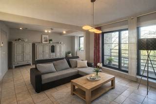 omvattende een ruime klare living, ingerichte open keuken, 3 slaapkamers, geïnstalleerde badkamer, 2 toiletten, ruime zolder, garage en terrasHP =...