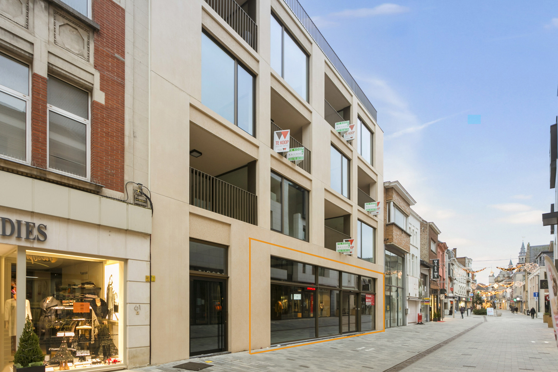 Commercial for rent in Aalst - photo 2