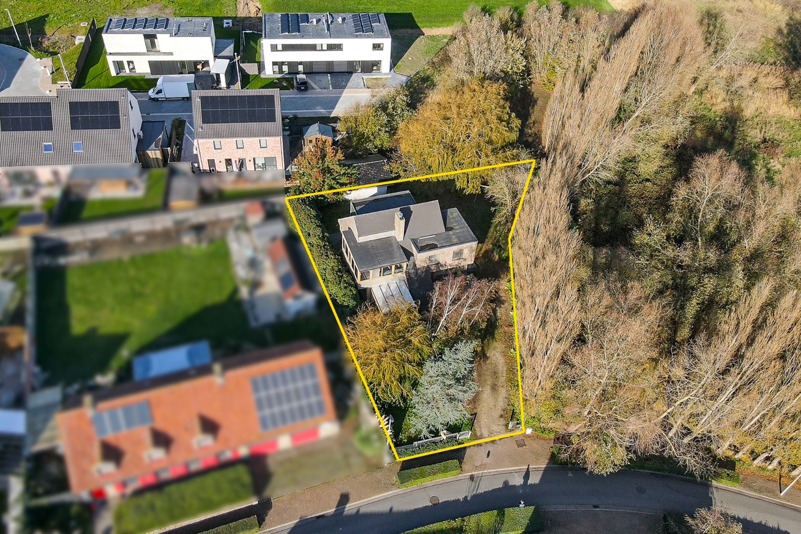 Rustig gelegen open bebouwing met grote tuin en veel ruimte - foto 2