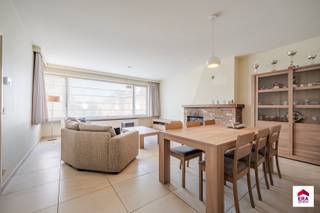 Over het appartementOntdek dit ruime appartement van 109 m², ideaal gelegen in het hart van Roeselare. Gelegen op de eerste verdieping  combineert...