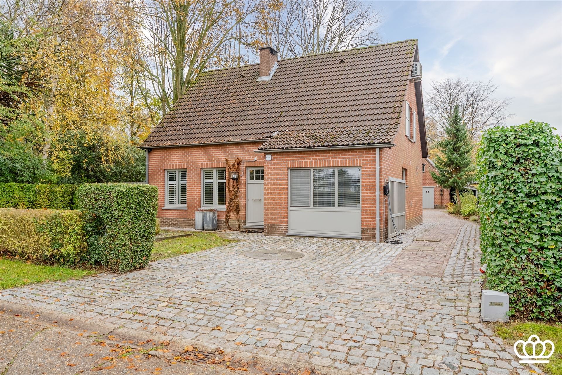 Maison à vendre à Essen avec 4 chambres - photo 1