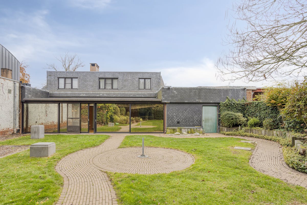 Maison à vendre à Ypres avec 3 chambres, jardin et garage - photo 2