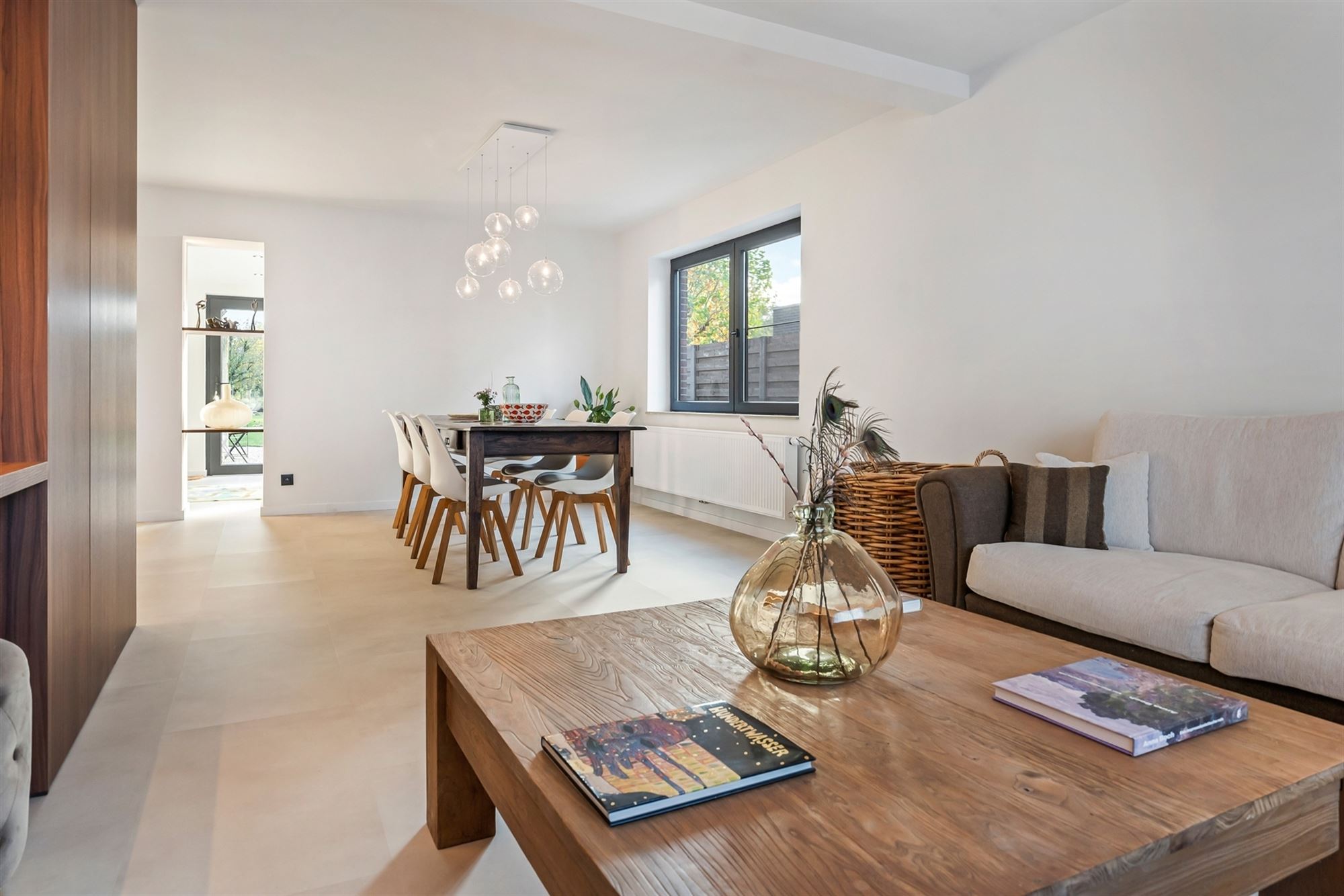 COMPLEET GERENOVEERDE WONING OP PERCEEL VAN BIJNA 9 ARE VLAK BIJ ZOLDER CENTRUM, OMGEVEN DOOR GROEN. - foto 4