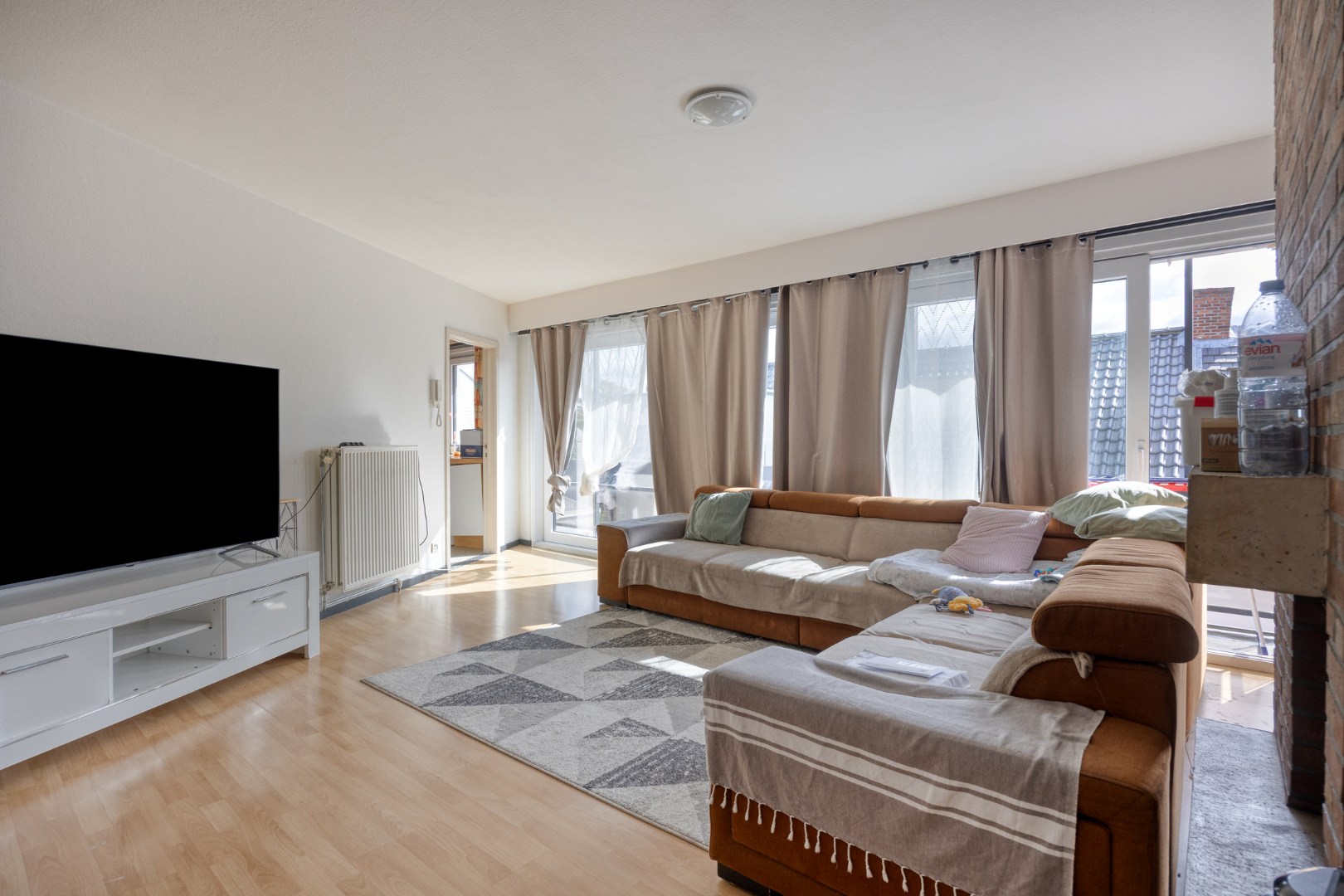 Verzorgd appartement met 2 slpks, gelegen in het centrum van Mol ! - foto 2