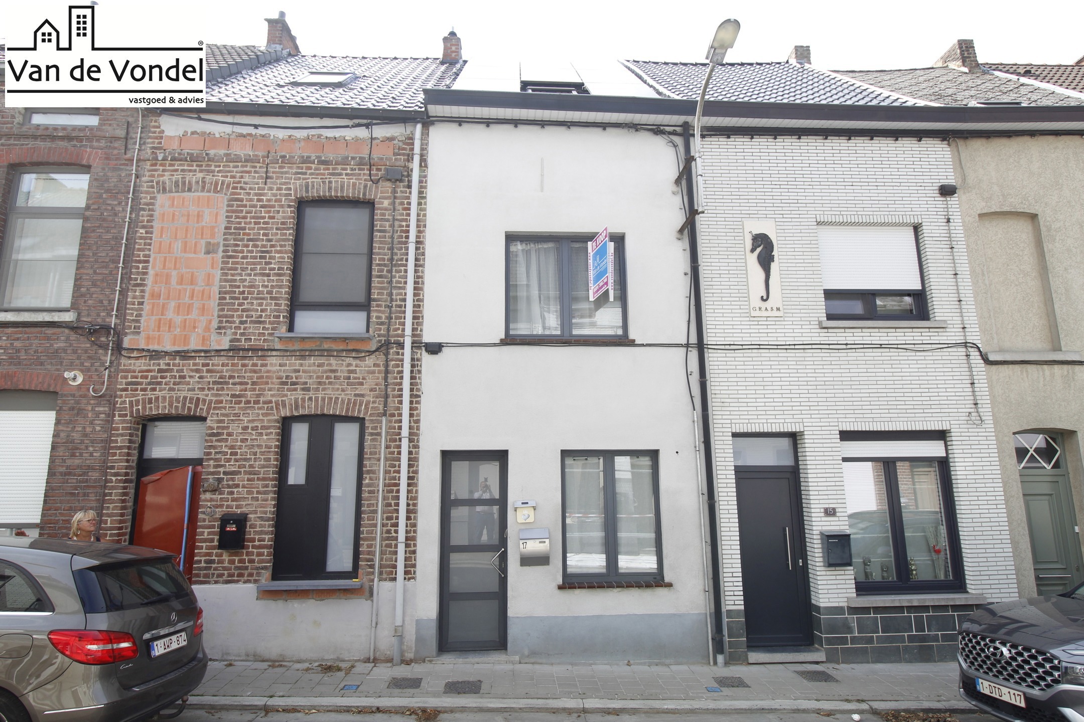 Gerenoveerde woning met 3 slaapkamers in Geraardsbergen. - foto 2
