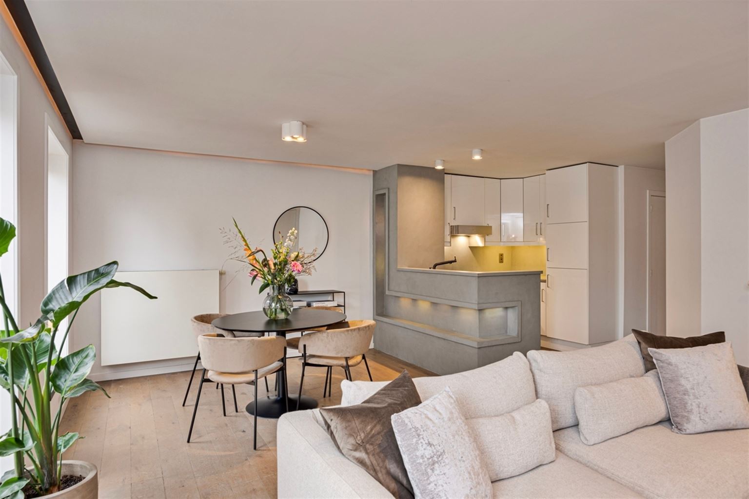 Appartement à louer à Maaseik avec 1 chambre - photo 2