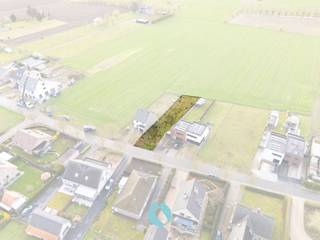 Bent u op zoek naar de combinatie van een bouwgrond en een zorgeloos bouwproject?Dan is dit perceel van maar liefst 571 m² precies wat u zoekt!Op...