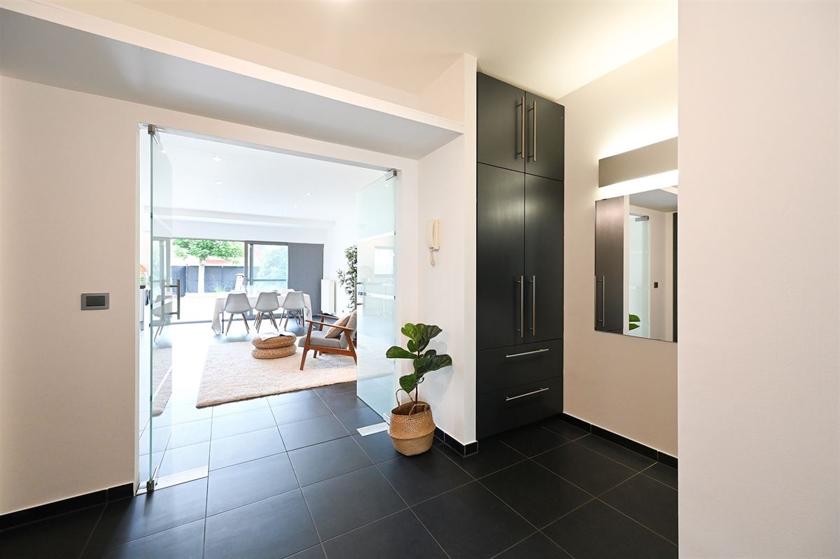 Appartement à louer à Anvers avec 2 chambres - photo 3